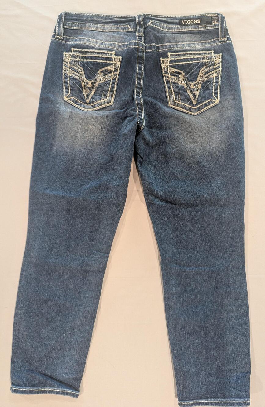 Vigoss Capri Jeans Juniors 7/8 Blue Med Wash Mid Rise Embroidered Denim